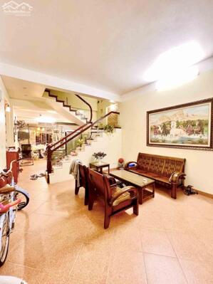 Bán nhà Kim Mã, Ba Đình, gần mặt phố, ngõ rộng ôtô, 2 thoáng, 70mx3t, 17.2 tỉ, 0985696268