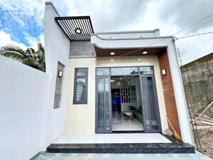 CẦN TIỀN XOAY VỐN BÁN GẤP CĂN CẤP 4 100M2 PHƯỜNG TÂN TRIỀU