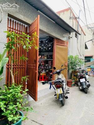 Bán nhà Đông Hưng Thuận- Q.12 - 2 tầng– 76M2 – Nhỉnh 4 tỷ_0935767286