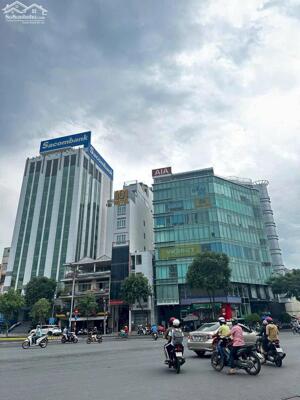 cho thuê mặt bằng tầng trệt tòa nhà STS, góc 2 mặt tiền đại lộ hòa bình