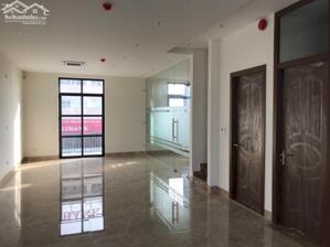  CHO THUÊ CĂN 4 TẦNG , CÓ THANG MÁY MẶT PHỐ TÔ HIỆU - VỈA HÈ RỘNG RÃI