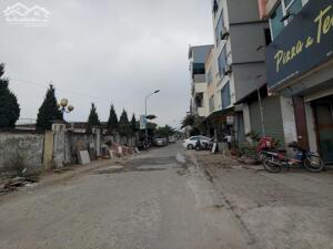 Bán 55m2 đất dịch vụ thị trấn Trạm Trôi - Hoài Đức(sdt liên hệ: 0915458886)