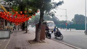 Bán Nhà Mặt Phố Nguyễn Thái Học Ba Đình 90m2-7T Thang Máy 94 Tỷ Có Thương Lượng.