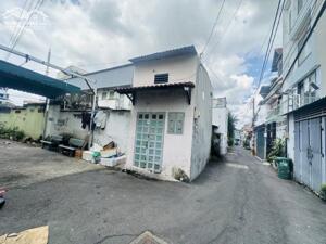 NHÀ GIÁ RẺ – GÓC 2 MT,Đ 385 TĂNG NHƠN PHÚ A, Q9-1ty9