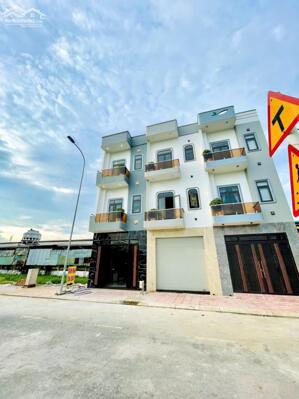 NHÀ PHỐ 3 LẦU CÓ PHÒNG NGỦ DƯỚI CHỈ 4 tỷ 8540tr