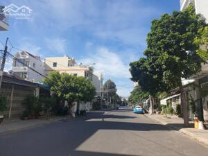 CHUYỂN NHƯỢNG KHÁCH SẠN 3 ⭐️ NHA TRANG , cách biển Trần Phú - Nha Trang tầm 1 km .