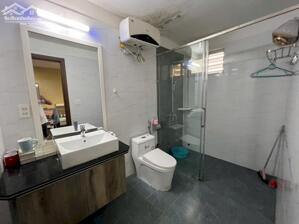 Cho thuê căn hộ 1 ngủ tách bếp giá 6.5tr tại KĐT Waterfront