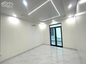 Nhà 4 tầng 42,7m² Trại Chuối, Hồng Bàng, Hải Phòng – Ô tô đỗ gần, giá 3,8 tỷ
