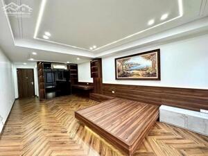 BÁN NHÀ VIEW HỒ, 2 THOÁNG, Ở SƯỚNG, NGÕ THÔNG, Ô TÔ TRÁNH PHỐ TRẦN DUY HƯNG CHỈ 26 TỶ.