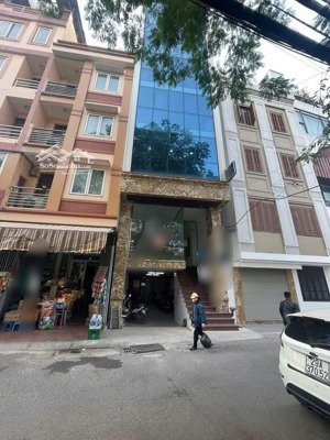 bán toà 8 tầng văn phòng hoàng quốc việt,vị trí kim cương-ô tô tải tránh-kd-dt:85m-mt:5.5m-44.9 tỷ