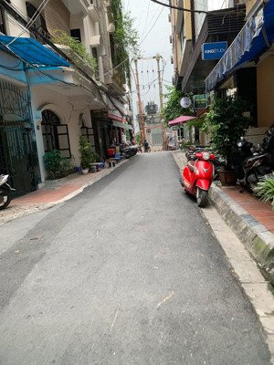 bán toà văn phòng tại thái hà, láng hạ, hà nội; 100m2, giá 54,8 tỷ, sổ đẹp, giao dịch ngay.