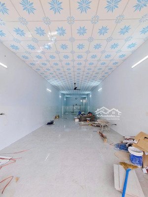 cho thuê nhà mặt tiền đường nguyễn văn cừ gần trường đại học y dược giá 25 triệu