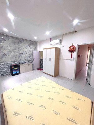 ngay an lạc phòng dành cho người đi làm giá hạt dẻ