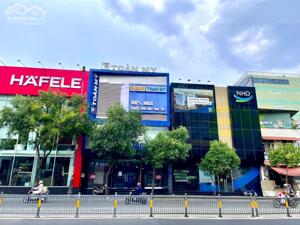 BÁN NHÀ GÓC 2 MẶT TIỀN TRẦN HƯNG ĐẠO, PHƯỜNG 10, QUẬN 5 Giá bán: 70 tỷ