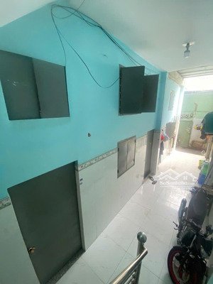 bán nhà ngay tỉnh lộ 10, 5x15m, 2 tầng, dòng tiền 12tr/tháng, nhỉnh 4 tỷ