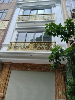 bán liền kề nam la khê 50m, mt 5.2m 7 tầng thang máy mới xây, giá vô cùng hợp lý