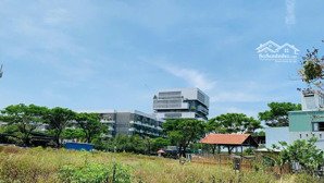 đất khu biệt thự v1 180m2 (7,5x24) gần trường đại học fpt, hướng nam sạch đẹp