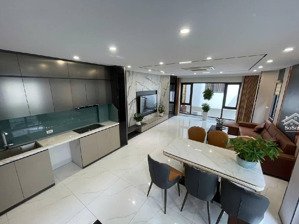 nguyễn sơn 45m2x6 tầng thang máy , nhà mới nội thất đầy đủ ở ngay giá 10.x tỷ có gia lộc