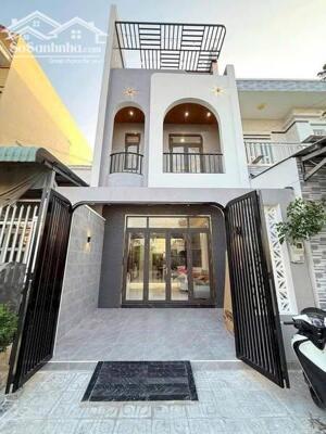 Nhà lầu cuối đường Huỳnh Văn Nghệ nối dài. Giá chỉ 1 tỷ hơn xíu