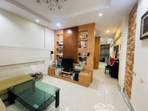 nhà 7pn - gần 100m2 - xe hơi đỗ cửa - sổ vuông a4 - ngay ngã tư bảy hiền - trung tâm tân bình