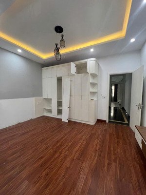 cho thuê nhà siêu đẹp tại hoàng huy mall