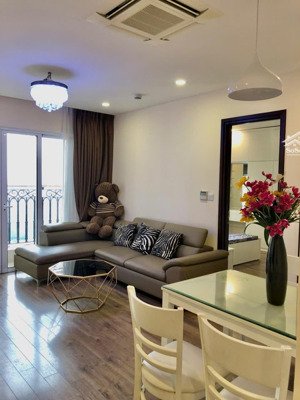 cực hot- bán nhanh căn 2pn hoa hậu trục 05 siêu hiếm, đẹp nhất toà b hoà bình green