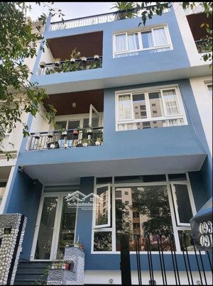 bán gấp siêu phẩm mặt tiền đường hoa ,q.phú nhuận-5,6x16m-88m2 hầm 4 tầng-hđt 55 triệu- gía 24,9 tỷ