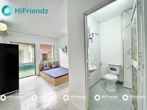 phòng ban công 26m2, tiện nghi như ảnh, giờ giấc tự do, gần ngay phố tây bùi viện quận 1