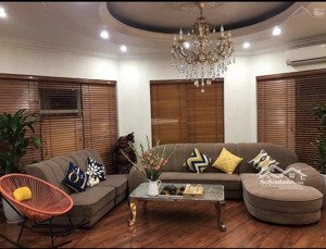 có slot oto - 4 ngủ căn góc giá 13 tỷ - sudico lh 