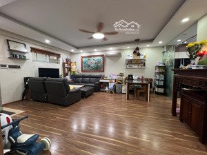 7,8 tỷ 3 ngủ 95m2 c37 bộ công an lh 