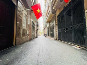 bán gấp nhà đẹp khương đình 36m 5 tầng, ngõ thông, nông, rộng ô tô đỗ, giá siêu rẻ 8.2 tỷ