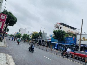 bán nhà góc 2 mặt tiền quang trung, p.12, q. gò vấp, dt 12,5x46m2 lớn siêu hiếm, vị trí vàng, 125tỷ