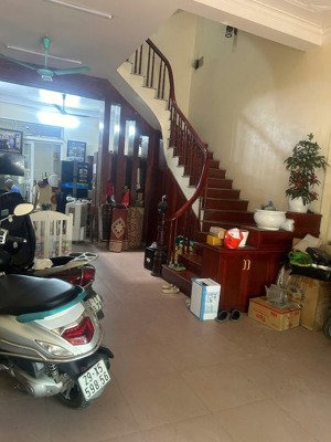 bán nhà ngụy như kon tom, gara ô tô- phân lô- kinh doanh- 60m2x 5 tầng giá 18 tỷ