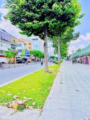 CHO THUÊ NHÀ 261B LÝ THƯỜNG KIỆT 7X16 VỈA HÈ 8M ĐỐI DIỆN ĐH BÁCH KHOA-CƯ XÁ LỮ GIA 80TR