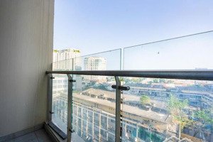 cho thuê ngay căn studio millennium cải tạo thành 1pn full nội thất chỉ 14tr/tháng.