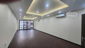 cho thuê nhà phố kdc him lam kênh tẻ, 5x20, 1 hầm 4 lầu, 55 triệu, sàn trống, ht máy lạnh quận 7