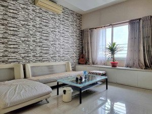 bán căn hộ cc 3pn, 3wc, 205m2 giá cực chất tại phú mỹ thuận, nhà bè, hcm. lh: huệ