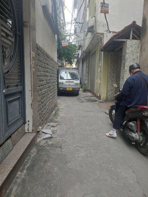 bán nhà kim giang 5 tầng 40m2 tại kim giang, 8,6 tỷ, đẹp xuất sắc, ô tô đỗ cửa