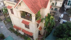 bán nhà đất vị trí vàng ngõ 1 võ chí công, tây hồ