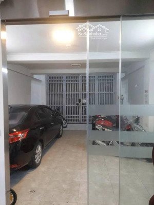 bán nhà yên lạc - hbt - phân lô ô tô tránh - 8 tầng thang máy - kd đỉnh - 24 tỷ