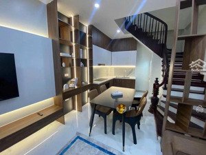 chính chủ nhờ em ty bán nhà 40 m bala_vuông vắn, phong thuỷ đẹp_dòng tiền ổn định_pháp lý chuẩn