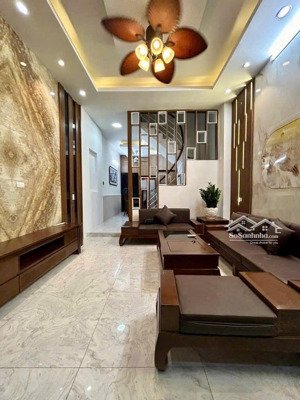 bán nhà minh khai - 43m x 4 tầng - mặt tiền 4,2m - ngõ thông kinh doanh - cách oto 5m - full nội