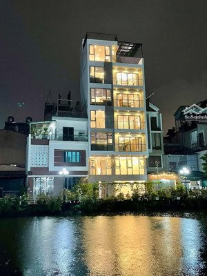 nhà 8 tầng ngọc thuỵ mặt hồ - mặt tiền quyền lực 8.5m - thang máy - gara 2 oto - full nội thất xịn