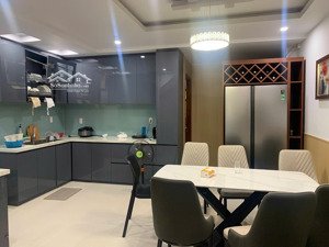 bán nhà 3 tầng mới đẹp đường trịnh lỗi - nam việt á - 4pn, full nội thất cao cấp - 10,7 tỷ