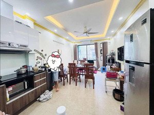 nhà đẹp tây hồ - ô tô đỗ cửa - hàng xóm ciputra - tặng full nội thất. 45m2x5txmt~4m. nhỉnh 10ty