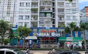 chủ nhà kẹt tiền bán gấp ch the harmona. dt 79m2, 2pn, 2wc. giá bán chỉ 3,8tỷ rẻ nhất thị trường