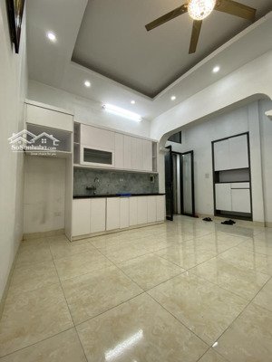 trần khát chân - 47.3m2 - 6,2 tỷ - 20m ra phố - mặt tiền 5m thông thủy