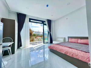 siêu phẩm căn hộ studio ban công, máy giặt riêng ngay trung tâm quận bình thạnh