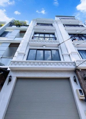 cần cho thuê nhà đẹp hxh 9/2a thăng long p. 4 q. tân bình gần khúc cộng hòa, giải phóng