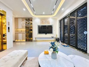 bán nhà thịnh quang_ ô tô 30m_thang máy_ rộng thoáng_40m2_14.8 tỷ